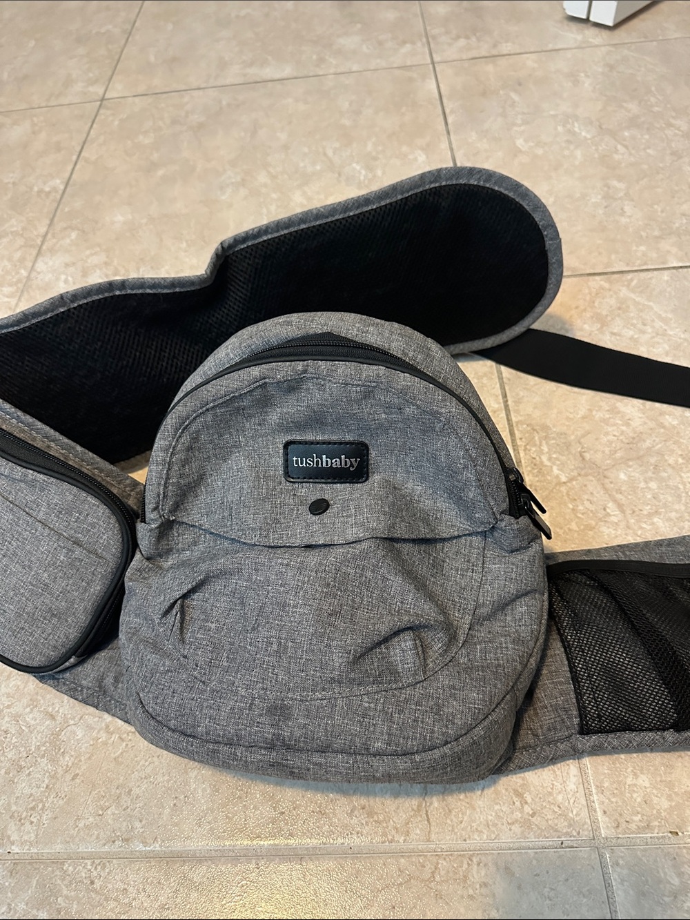 Tushbaby Gray Waist Pack - Hands-Free Hip Carrier